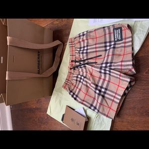 Kids Burberry shorts